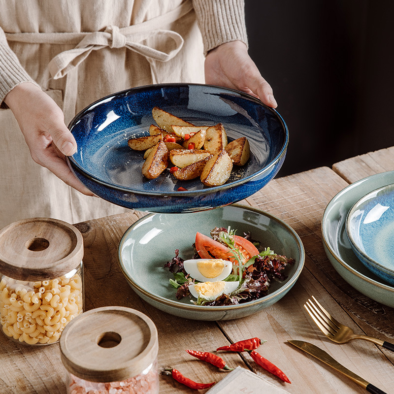 طبق سيراميك عميق مستدير بتصميم شخصي مبدع