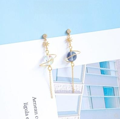 Title 2, Universe Star High-grade Earrings Elegant Long ...