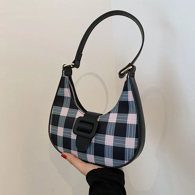 Plaid Underarm Bag Fashion French Niche Baguette Messenger Bag - Black