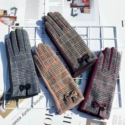 Warm Woolen Riding Gloves Touch Screen Contrast Color