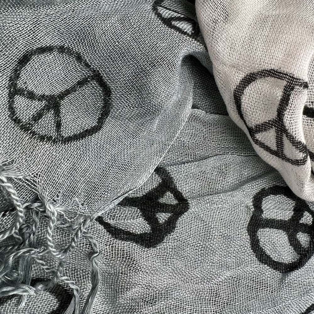 2pcs Understated Elegance Subtle Pattern Scarf Grey Printed Scarf,vacation,daily Life,evening Party,Office Appropriate Subtlety For Women Men