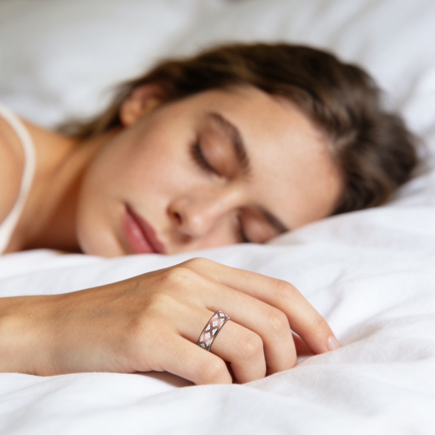 Smart Ring Health Tracker Fitness Sleep Stress HRV Tracker With Charging Case Magnetic Charging Cable For Women & Men Compatible With IOS & Android 7-Day Battery Life Size 7 Size 8 Size9 Size10