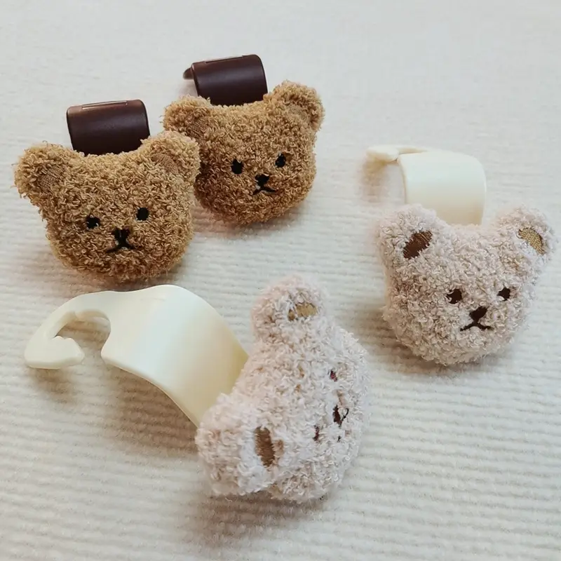 Ins Cute Bear Head Car Seat Hook