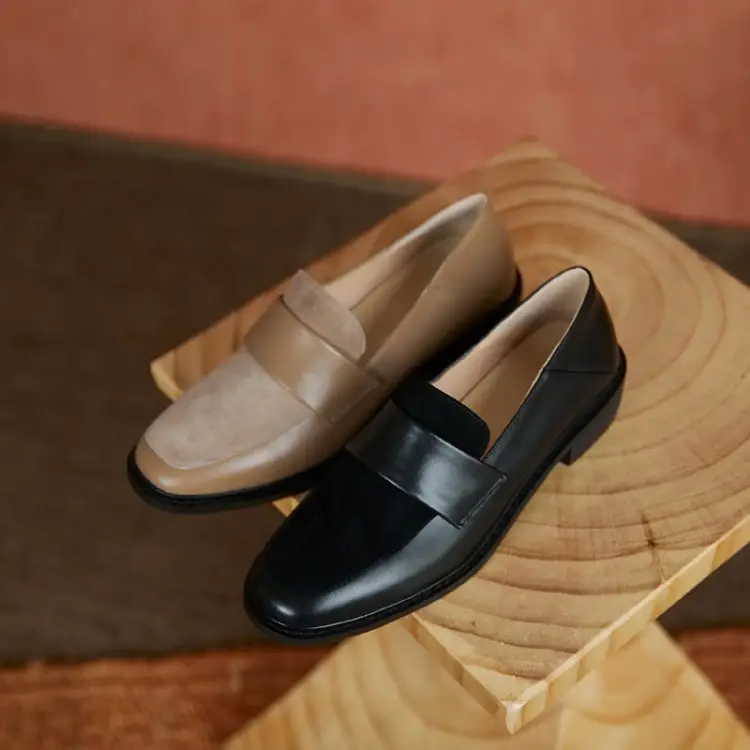Stitching Loafers Women's Soft Leather Retro Small Leather Shoes
