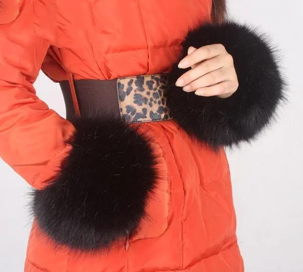 Women Furry Sleeve Cuffs Fox Short Wrist Bracelet Black Faux Fox Fur - Shop at LoveMi