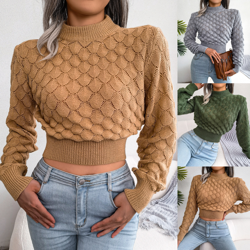3D diamond cropped knit sweater