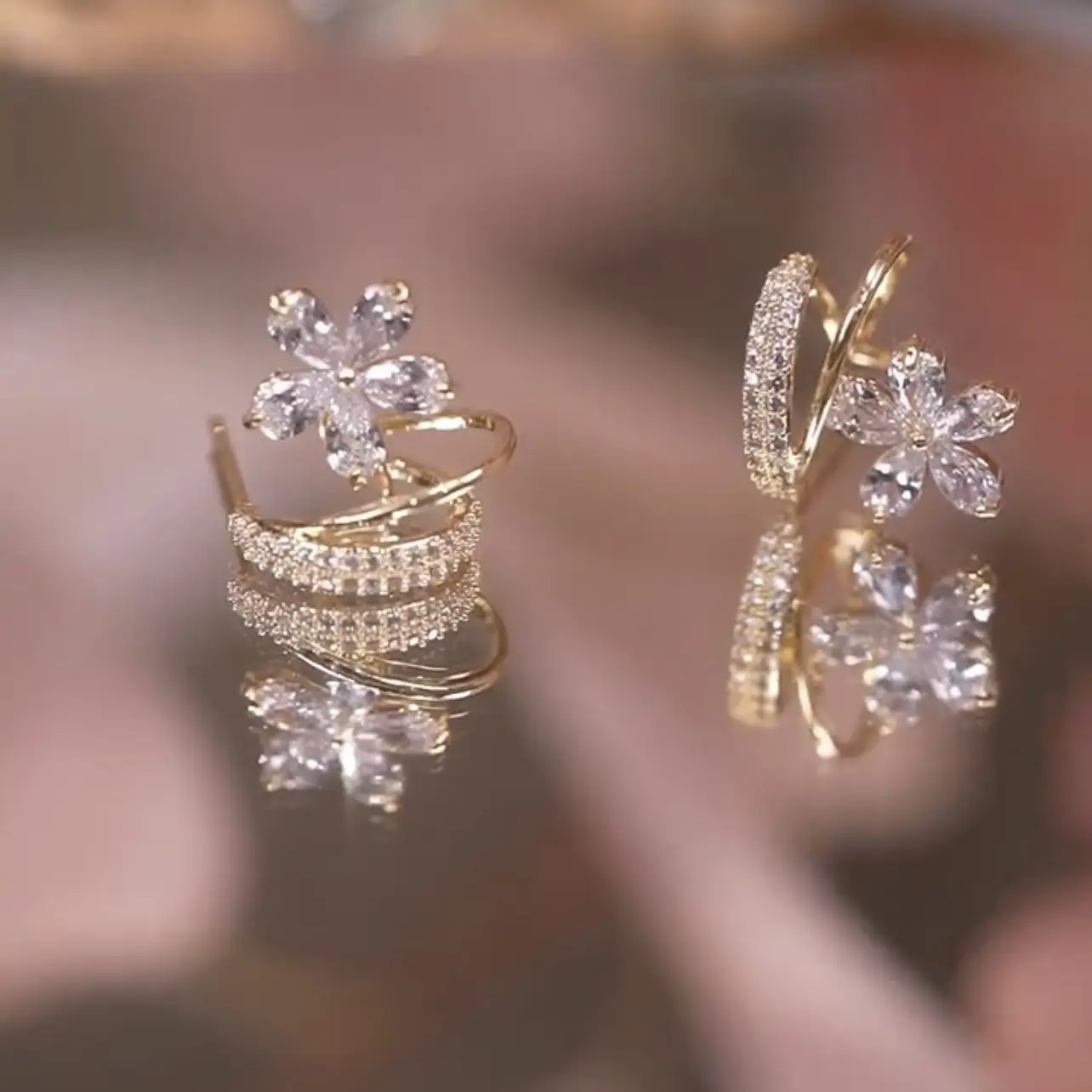 The Trend Of Niche Design Pearl Flower Earrings