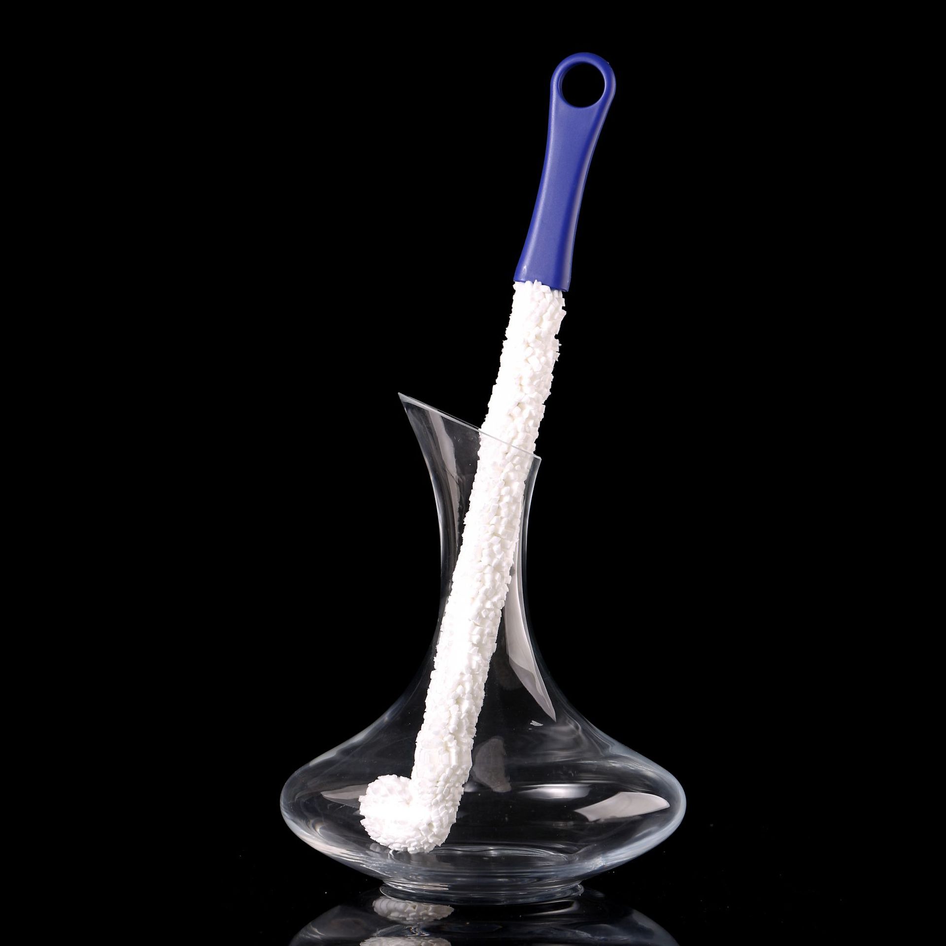 Title 8, Decanter and cup brush