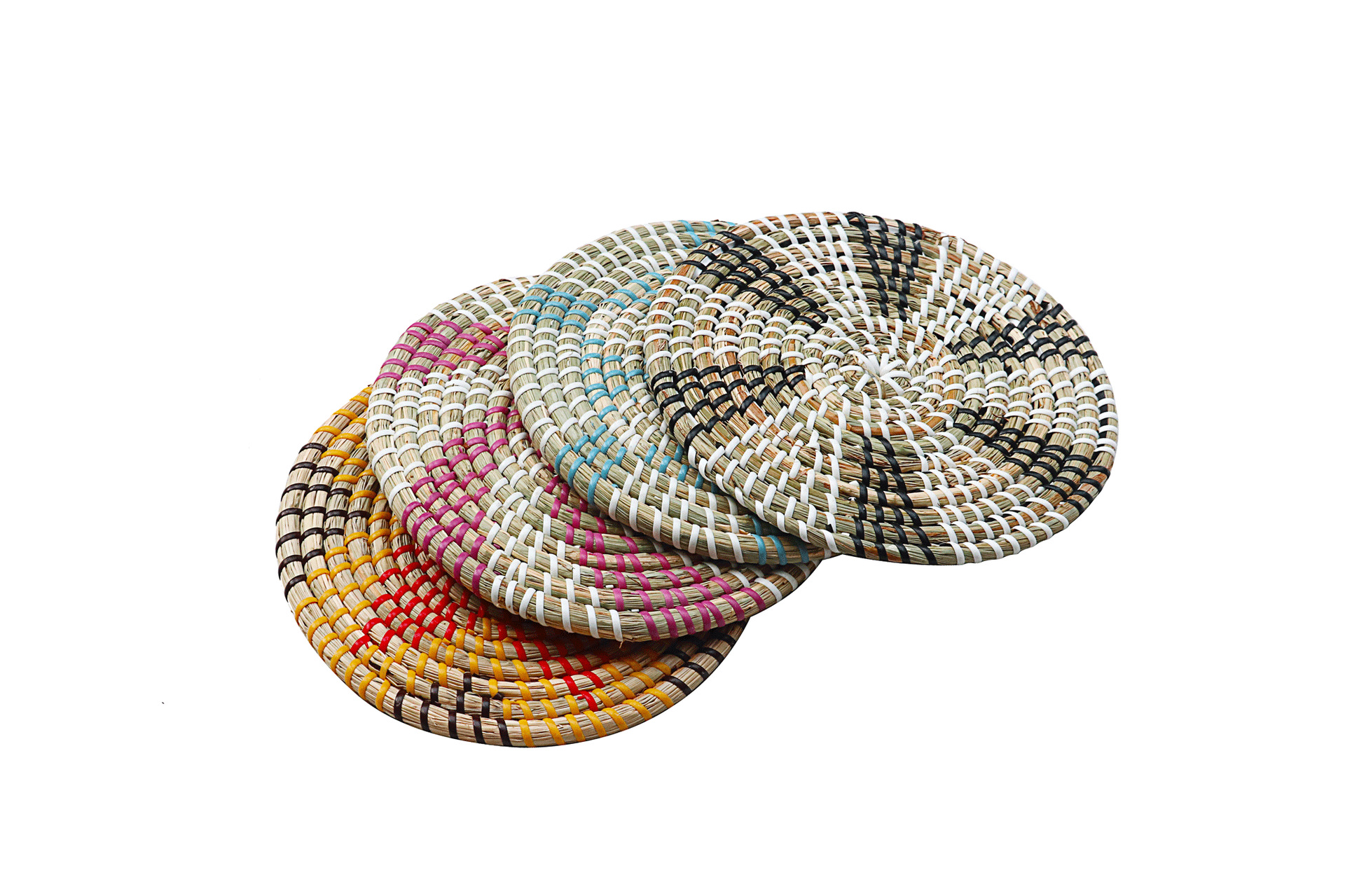 Handwoven Eco-Friendly Straw Placemat for a beautiful and sustainable dining table arrangement.