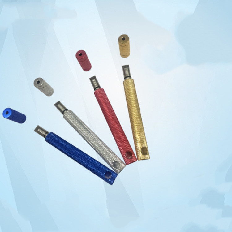 Golf Club Cleaning Tools Are Easy To Carry