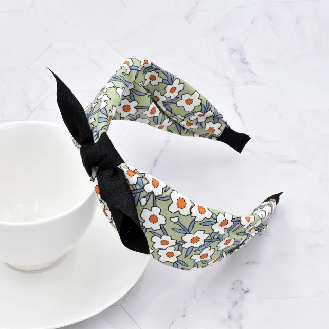 Cartoon Daisy Wide brimmed Headband Fabric Knotted Green - Shop at LoveMi