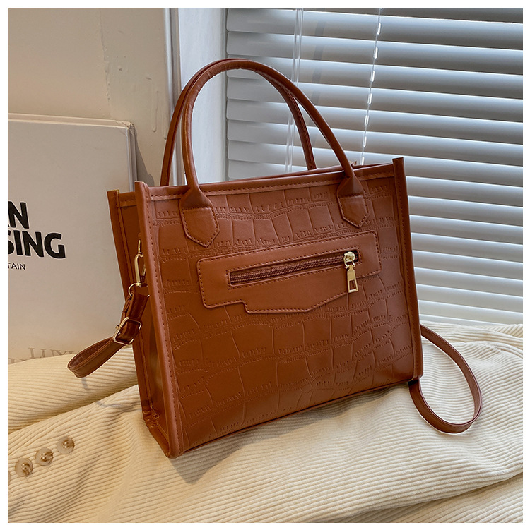 Women's Large Capacity Commuter Shoulder Bag