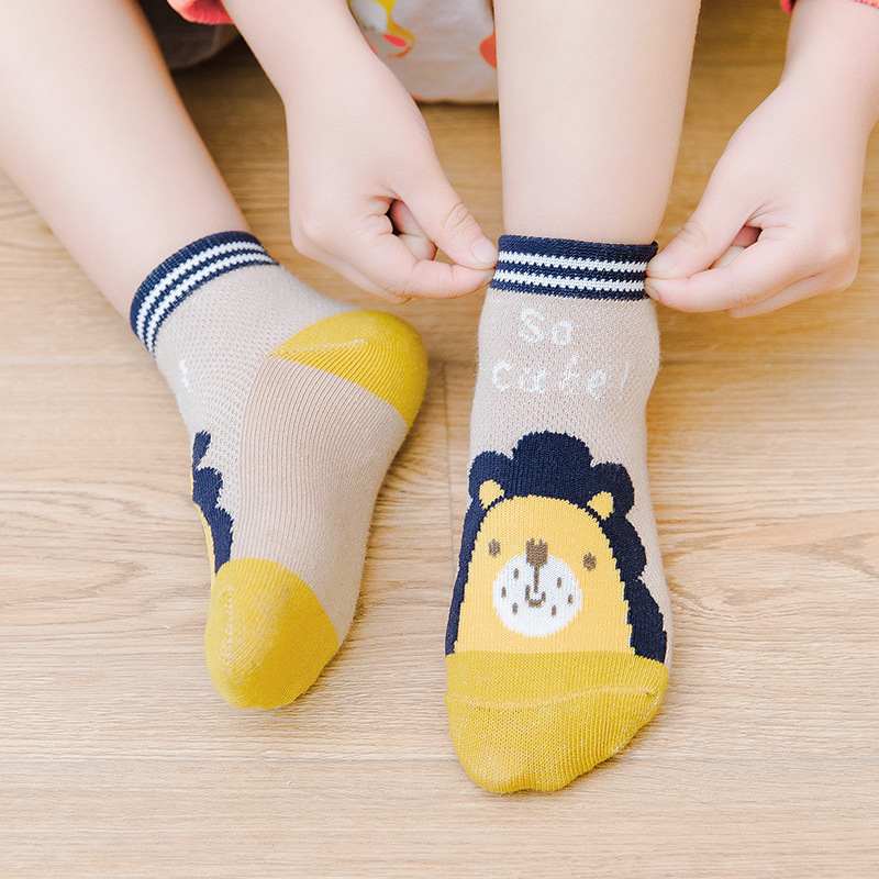 Spring And Summer New Baby's Mesh Breathable Cartoon Socks