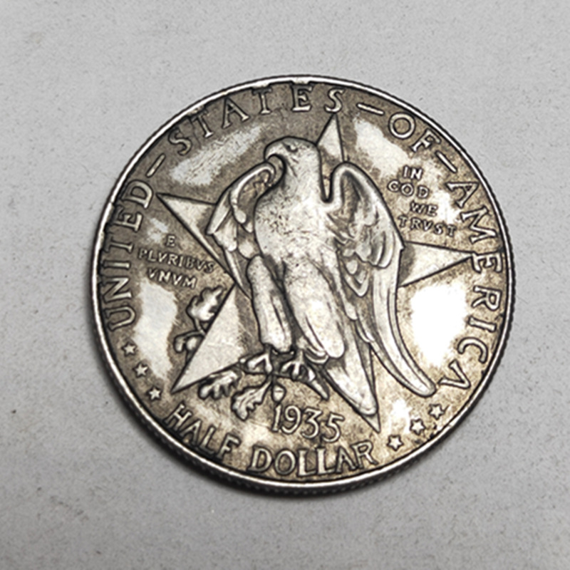 American Statue Of Liberty Angels Can Blow Silver Dollars