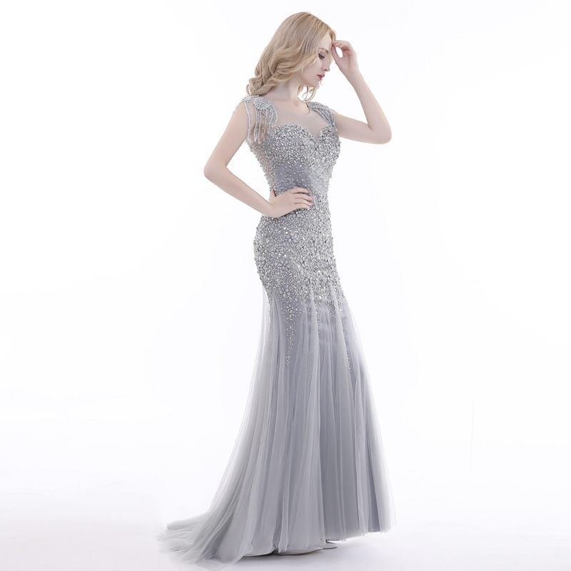 Elegant And Noble Banquet Welcome Dress