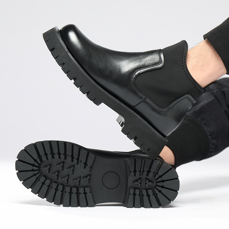 Men With Fashionable Personality And Elevated Martin Boots