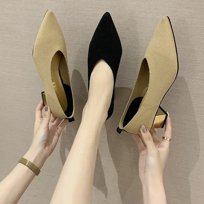 Fashion Retro Women's Pointed Toe Knitted Chunky Heels