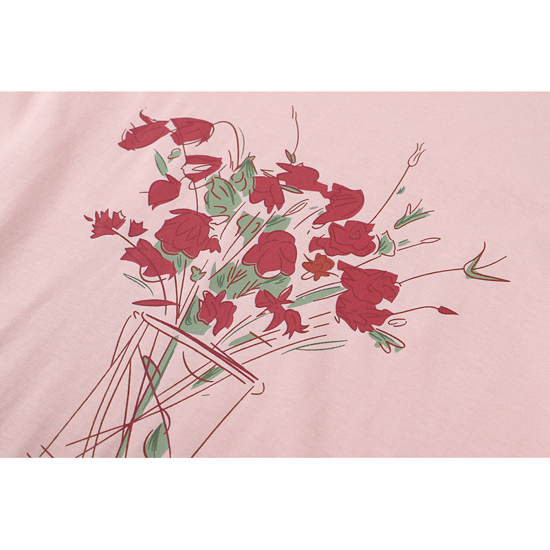 تيشيرت نسائي واسع بنقشة ورد وردية عصري بأكمام قصيرة