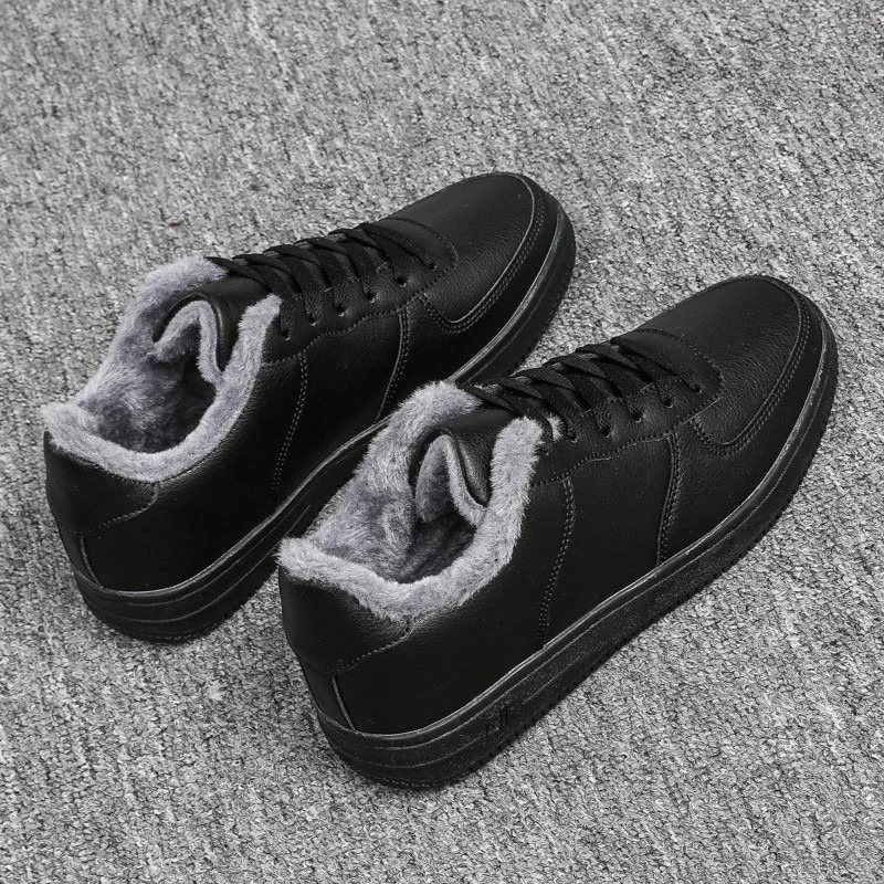 Title 8, Winter plus velvet warm cotton shoes