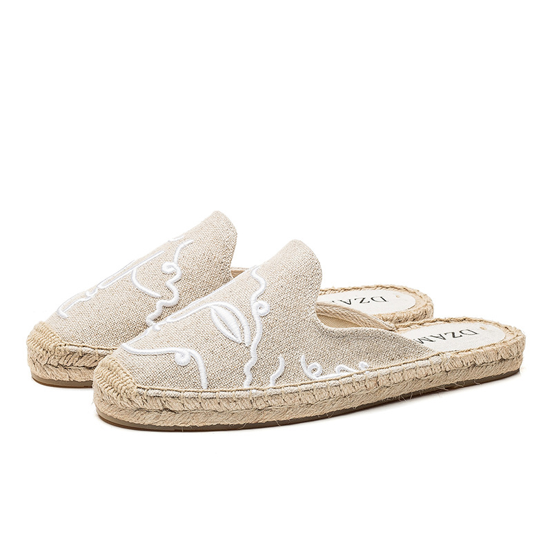 Title 2, Straw flat embroidered sandals and slippers