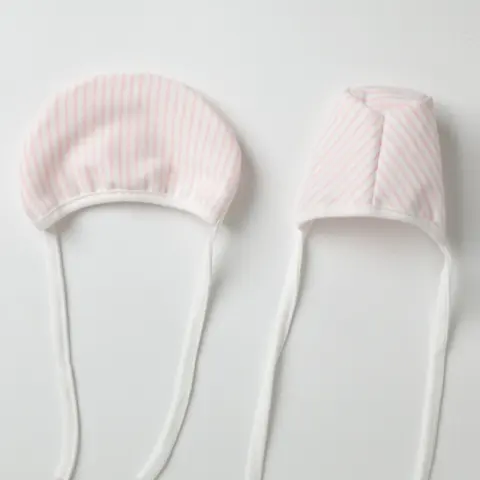 Pet Mask Face Going Out Three Layers Non-woven Fabric