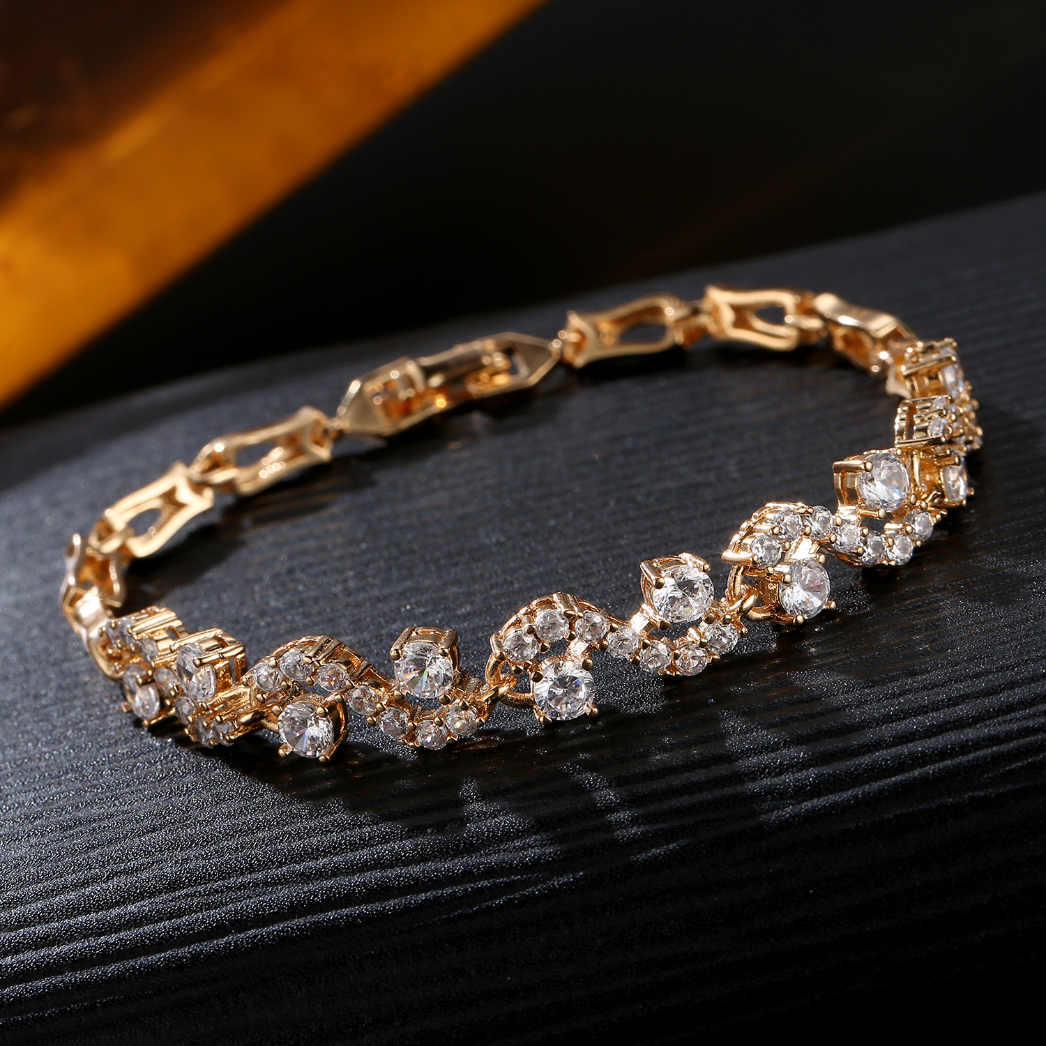Zircon Wave Bracelet Electroplating Real Gold Diamond Bracelet Wholesale Does Not Fade