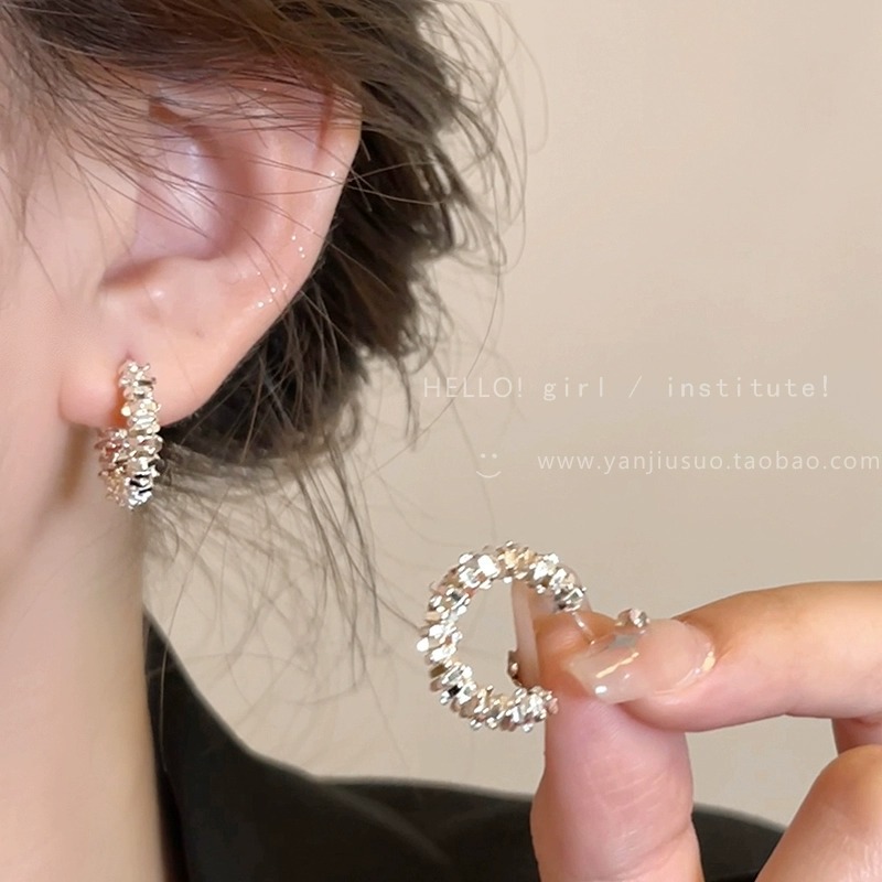 Sweet  Tassel Ear Cuffs For Women, Non-Pierced Lig