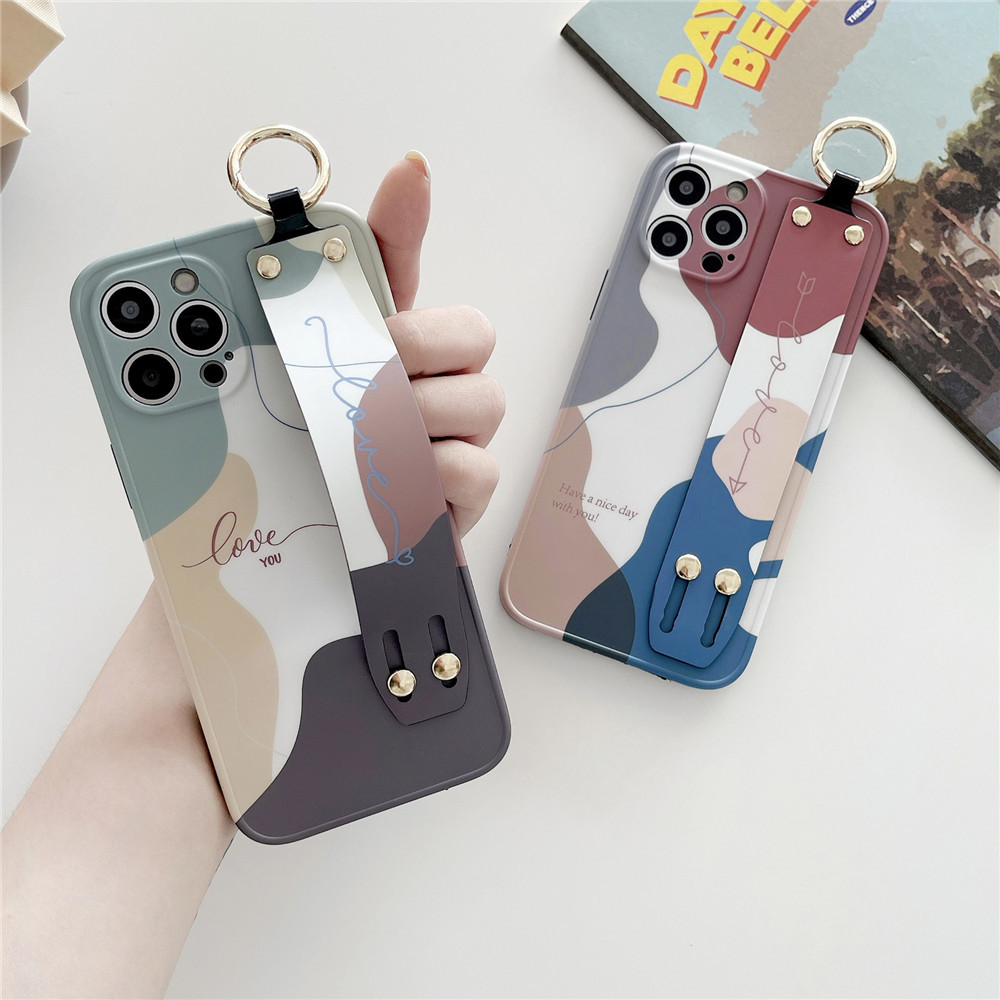 Moran Green Retractable Wristband Phone Case - Image 6
