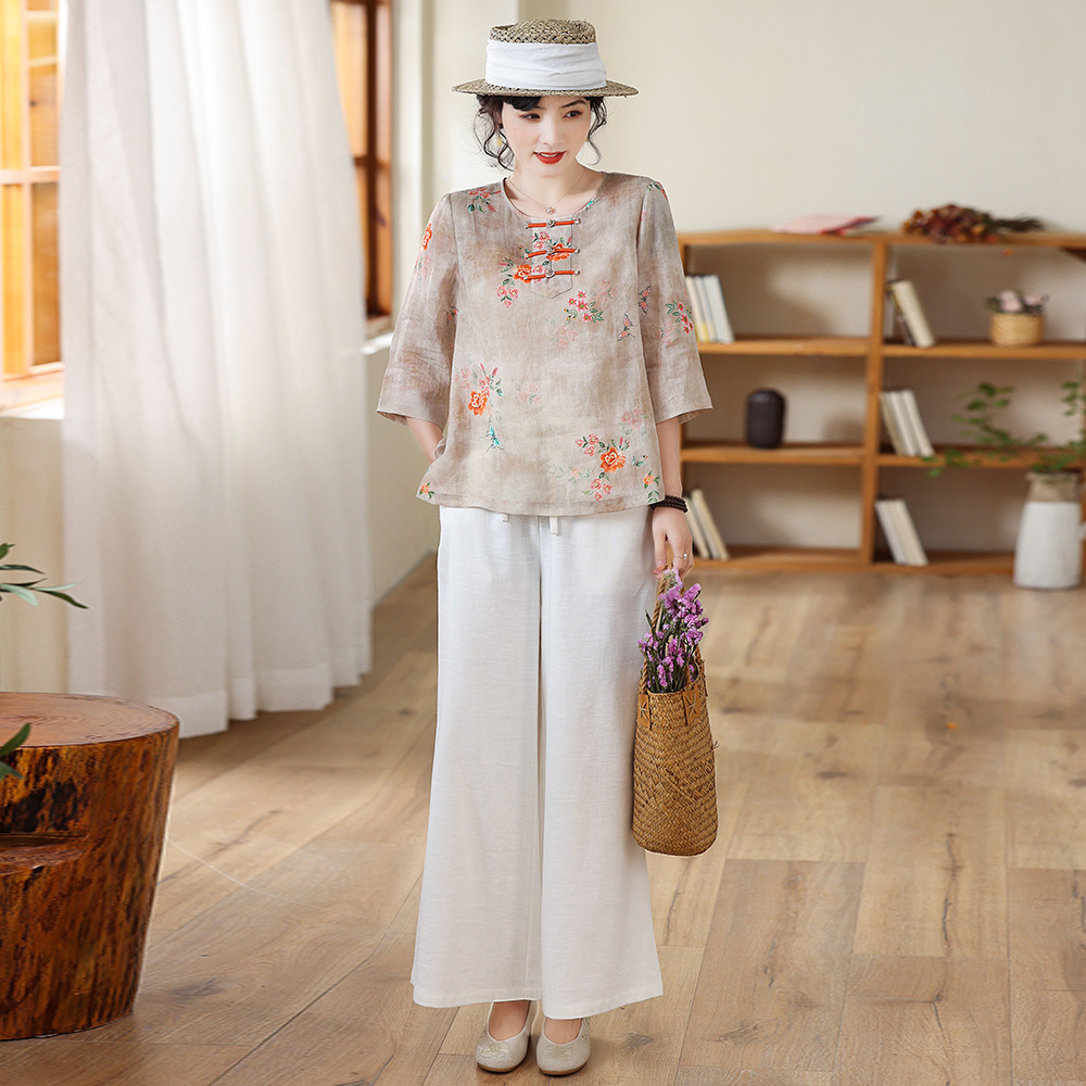 Women's Printed Shirt Literary And Art Slit Three-quarter Sleeve Top