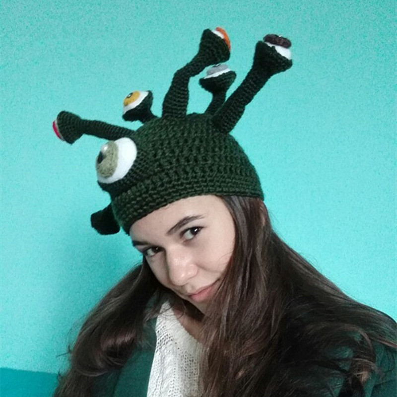 Title 2, Octopus knitted hat