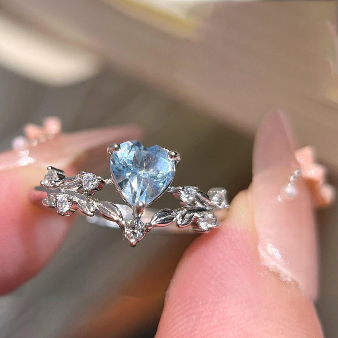 SILVER HEART ZIRCON OPEN