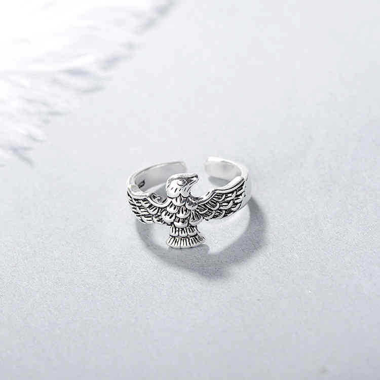 خاتم بنقشة قديمة للرجال والنساء