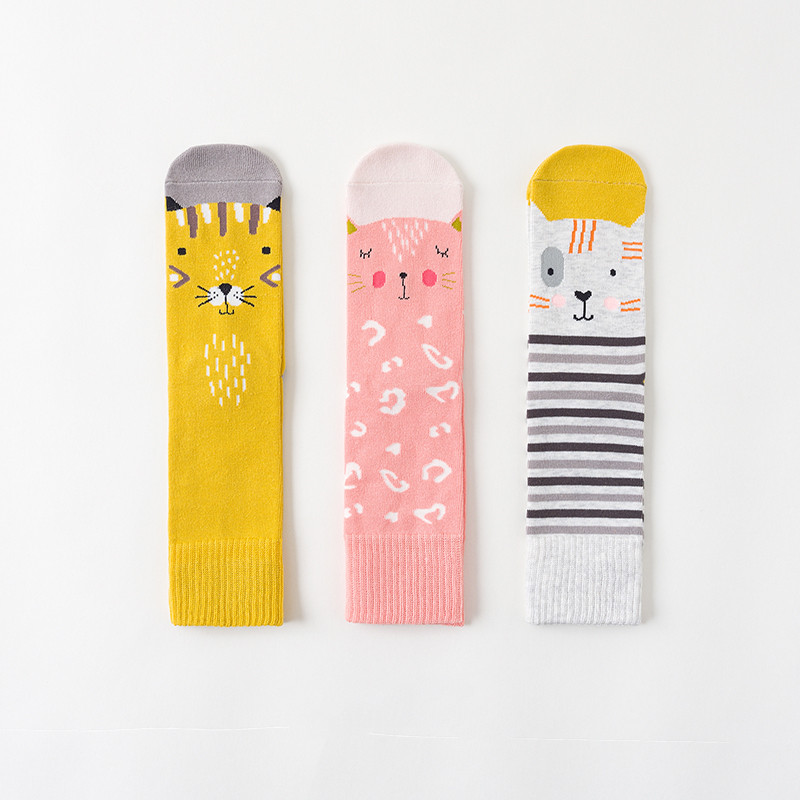 Title 1, Chaussettes pour femmes en automne et en hiver