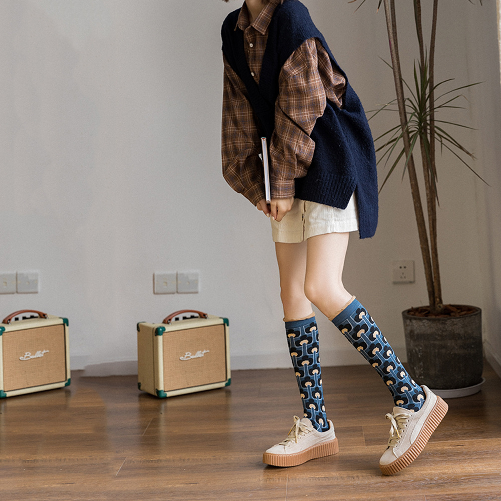 Women's High Tube Calf And Knee Pile Stockings Cotton Socks