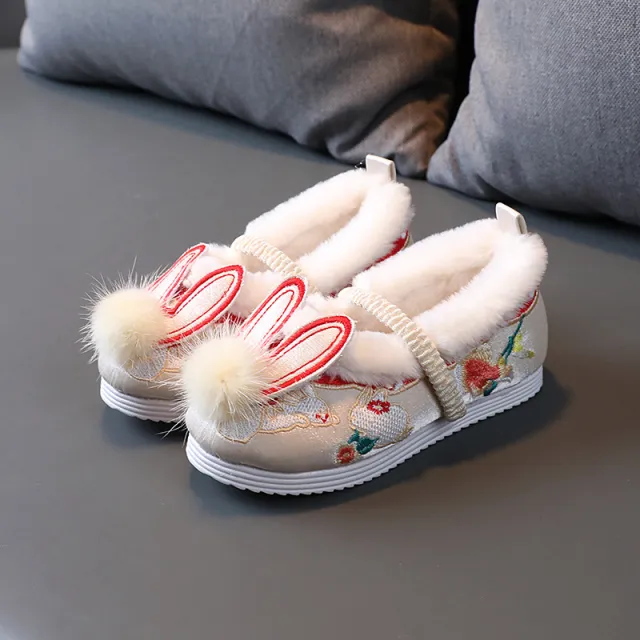 Ethnic Style Girl Winter Cotton Embroidered Cloth Shoes Red - Shop at LoveMi