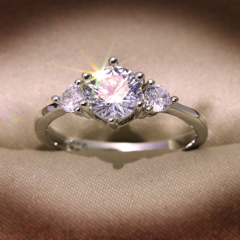 Imitation Moissanite Ring High-end Plated 18K Women's Wedding Ring