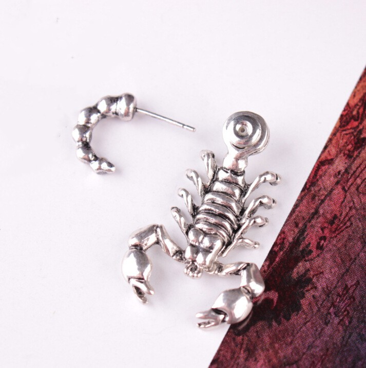Trendy Earrings Punk Personality Scorpion Men's And Women's Ear Studs