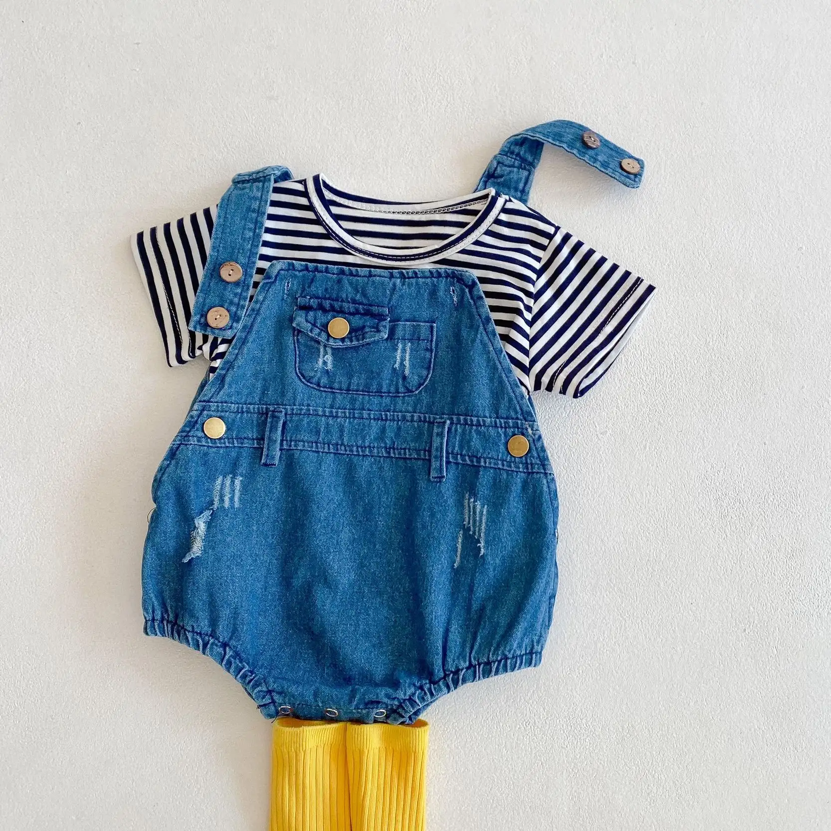 Two-piece Baby Suit In Cotton Denim Suspenders