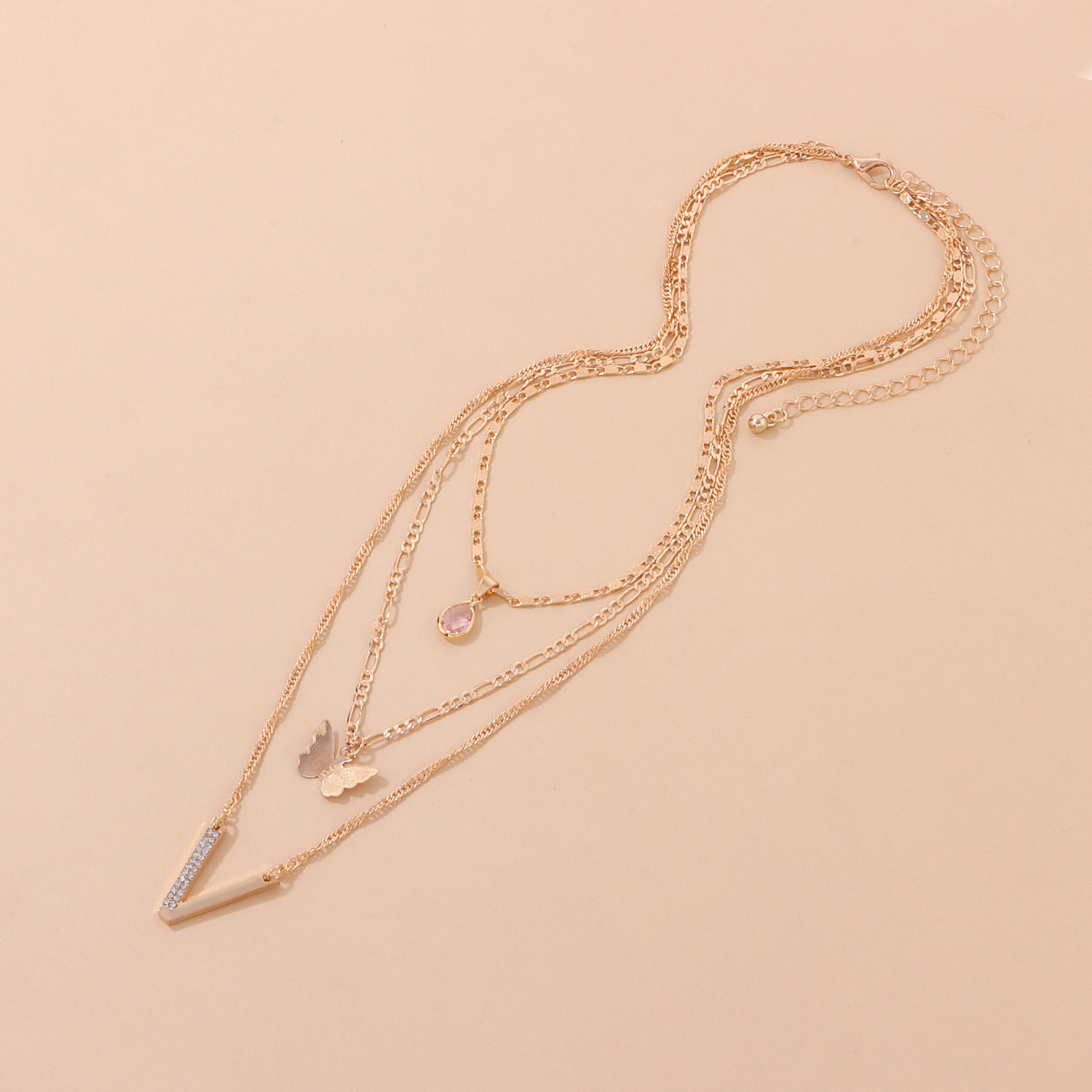 A Multi-layer Necklace With Diamond V-shaped Butterfly Drop Drop Pendant