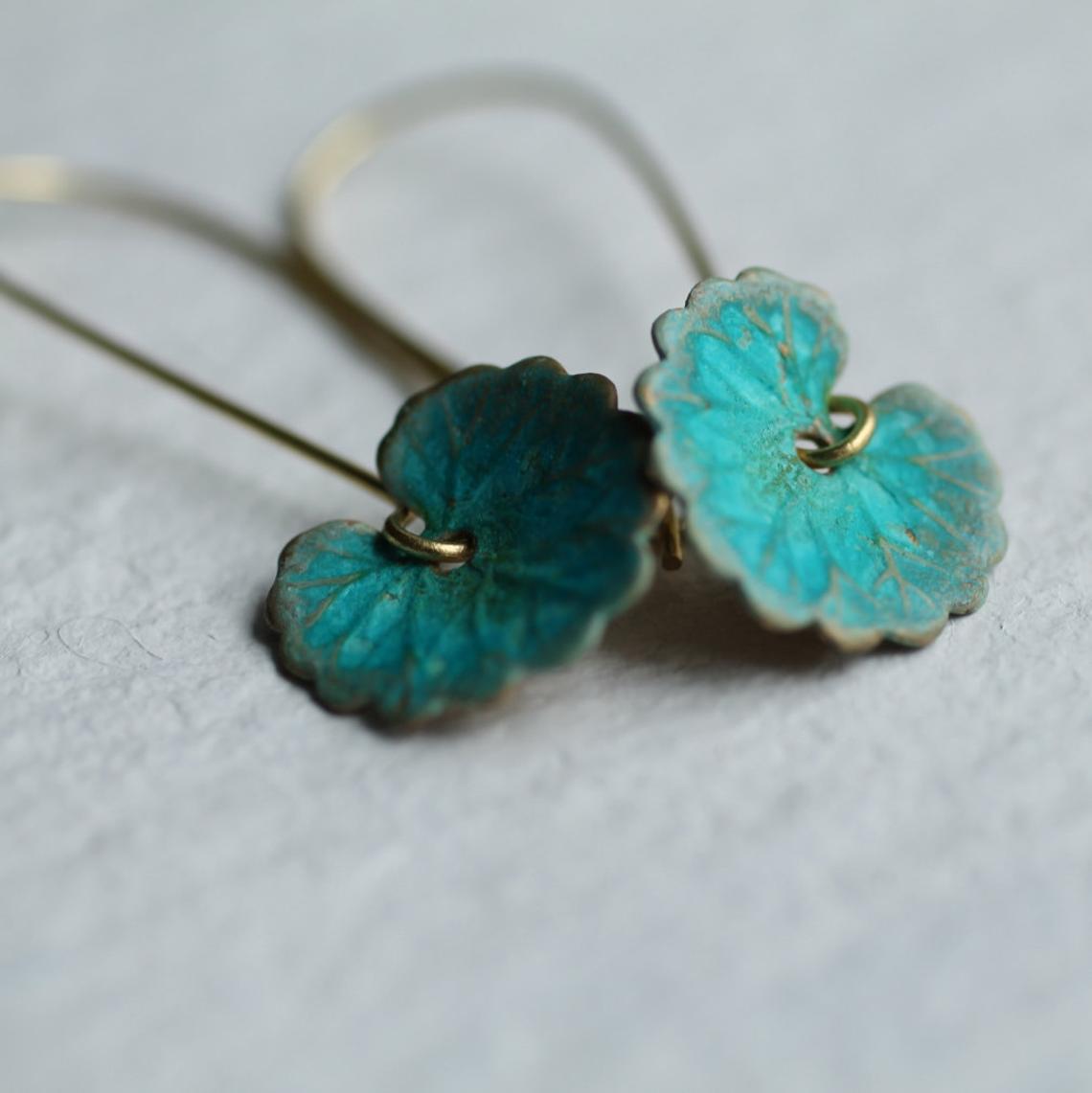 Title 3, Vintage Green Leaf Turquoise Lily Long Earrings