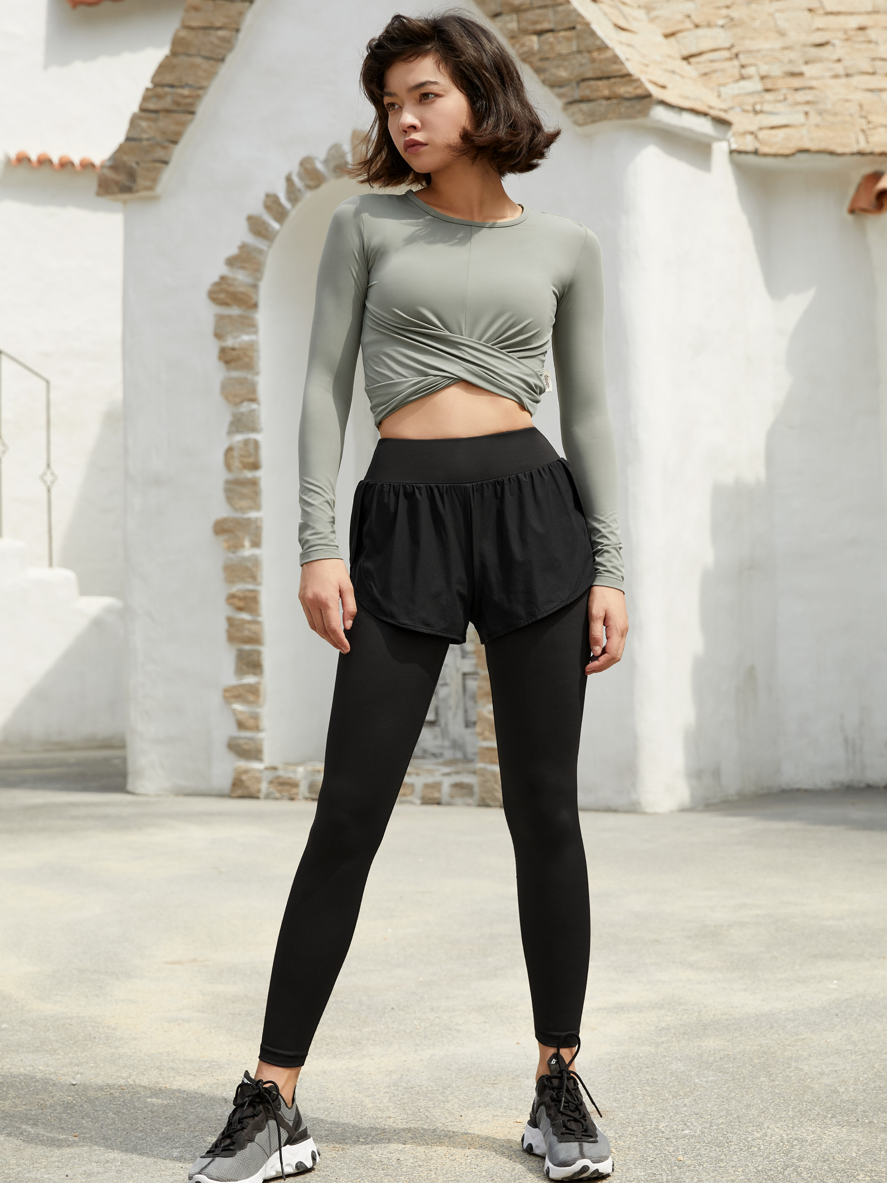 Fake Two-piece Yoga Clothes Hip-lifting Quick-drying High-elastic Tight