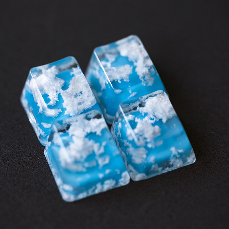 أغطية مفاتيح شفافة بتصميم السماء الزرقاء والسحب البيضاء لهدية الحبيب