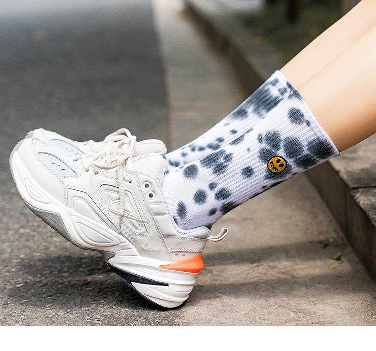 Title 5, Smiley Socks Female Middle Tube Harajuku Male S...