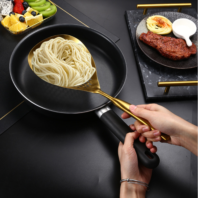 304 Stainless Steel Large Drain Long Handle Noodle Spoon