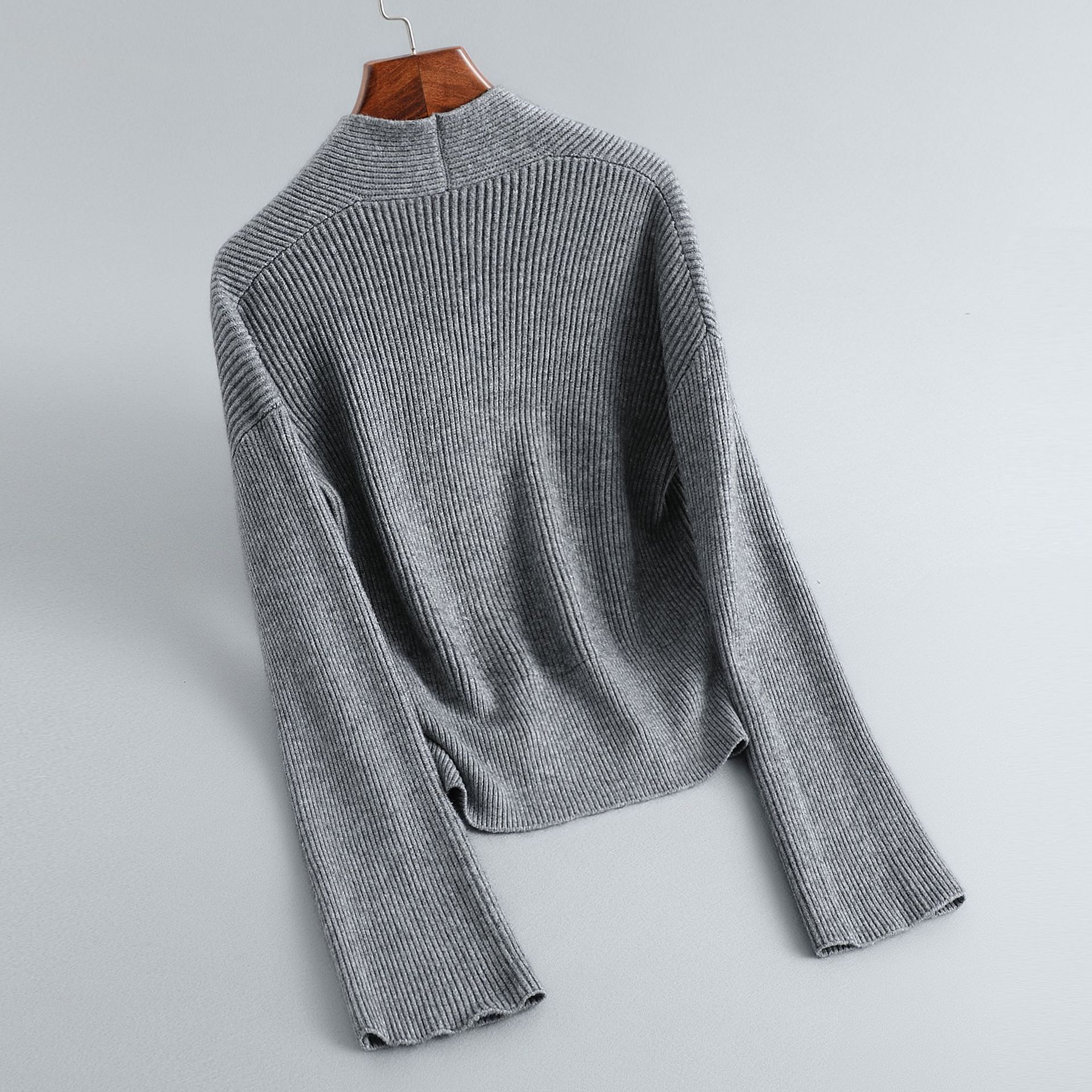 Title 9, Lazy Style Cross V-neck Slim-fit Sweater