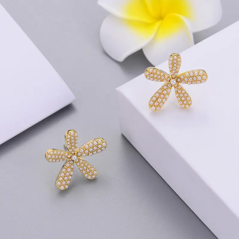 Earrings Simple Temperament Inlaid Pearl Ear Hook