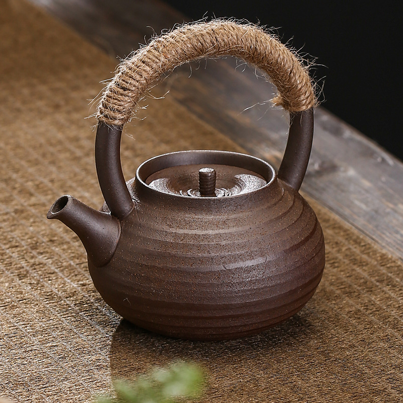 Handle pot