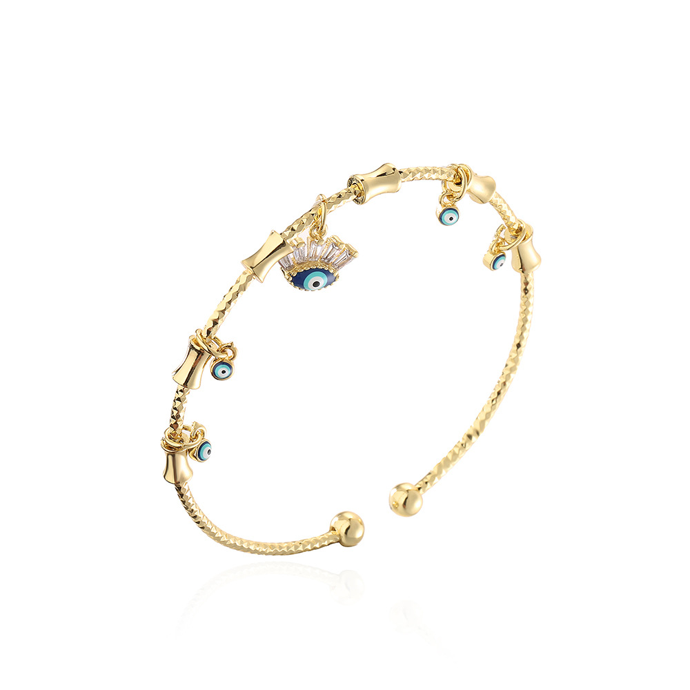 Title 8, Gold Zircon Demon Eye Palm Thin Bracelet