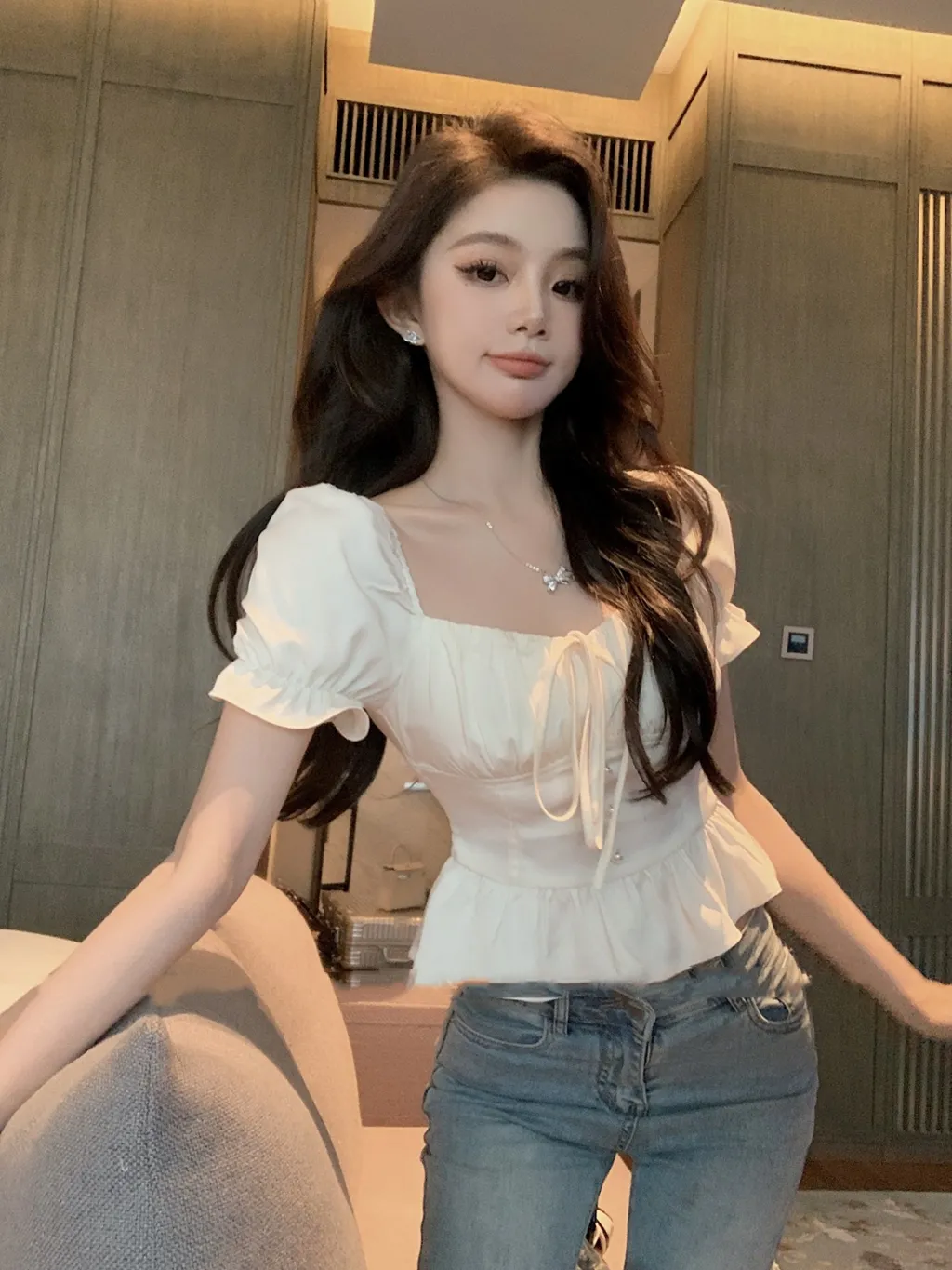 French Beautiful Small Shirt With Square Collar And Waist Up Top - White Short Sleeve