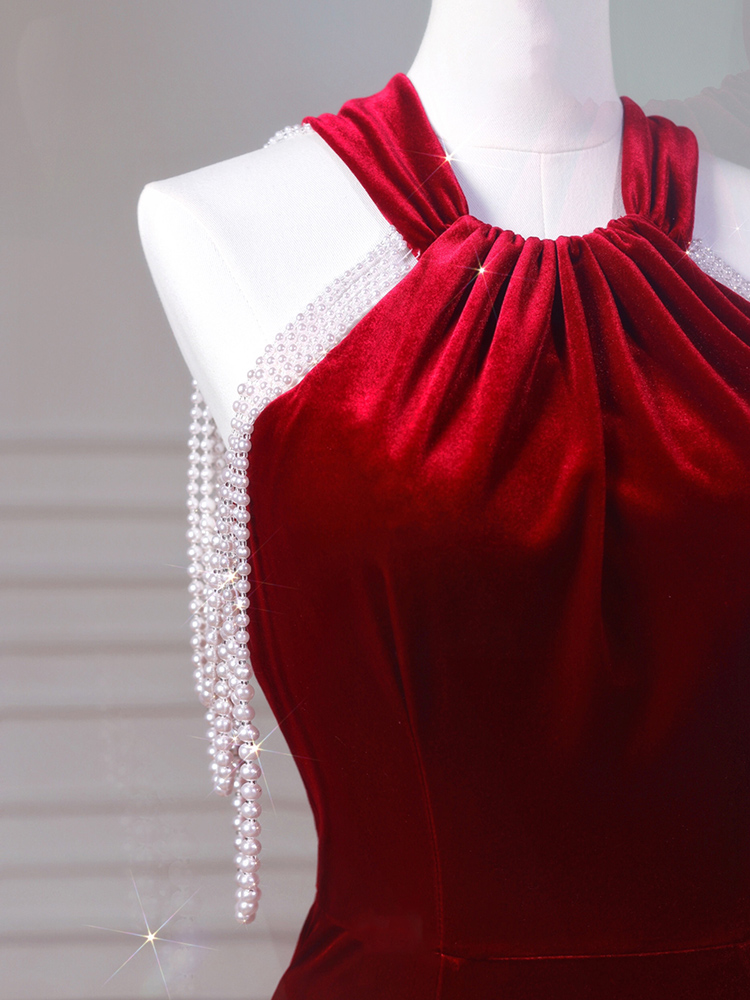 Бархатное коктейльное платье «рыбий хвост» для помолвки